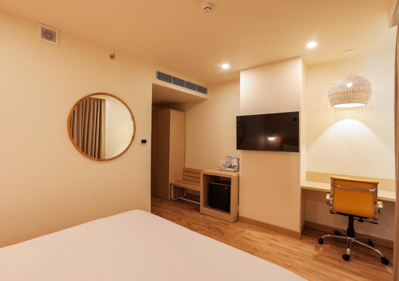 Bloom Hotel - Jalandhar Exterior foto